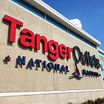 Tanger Outlets National Harbor